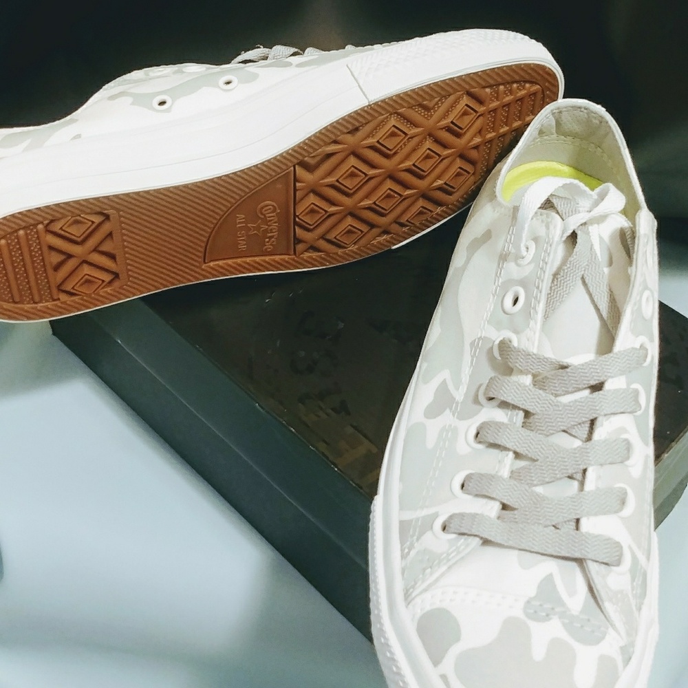 Chuck Taylor Converse